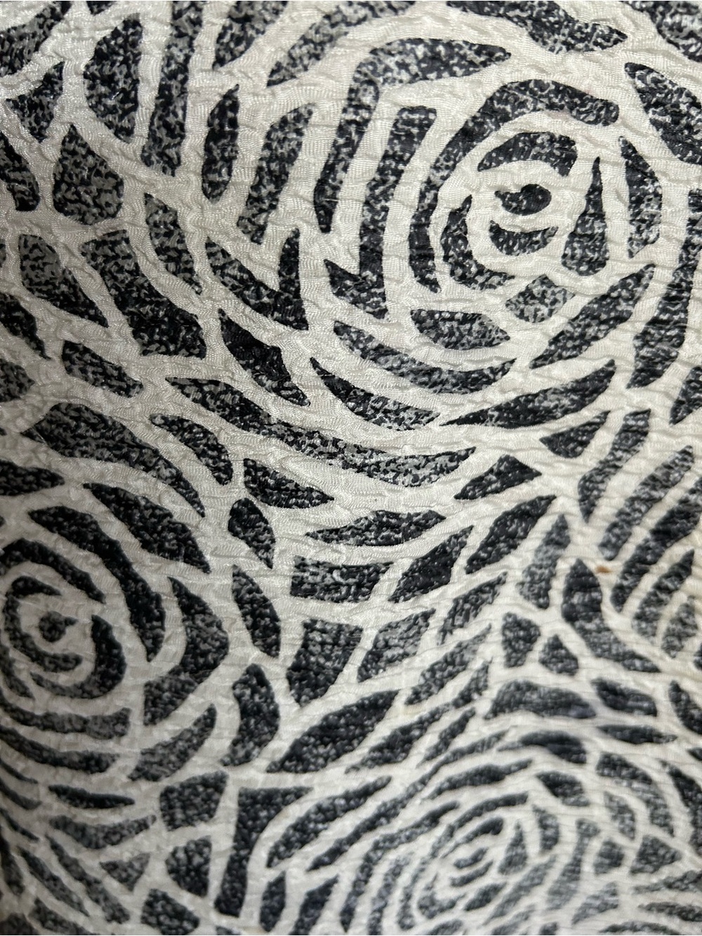 Joseph Ribkoff gray and White Spiral Pattern Tank Top - Picture 3 of 8
